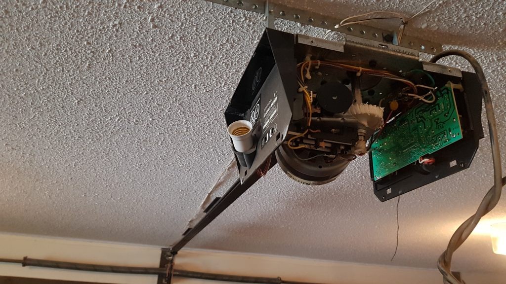 Garage door motor that has a worn out gear in vancouver